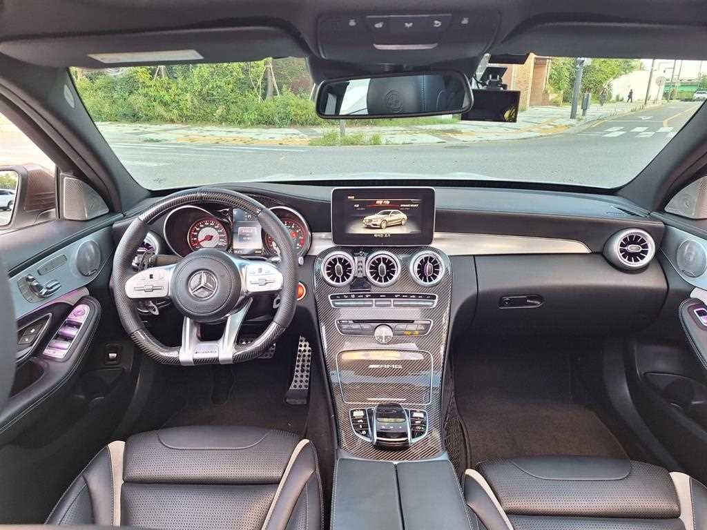 벤츠 C 클래스 C클래스 W205 C63 S AMG 이미지 8