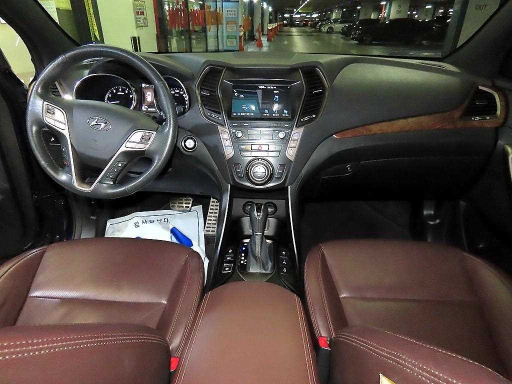 현대 맥스크루즈 더뉴맥스크루즈 3.3 V6 GDI 4WD 파이니스트 에디션 이미지 10