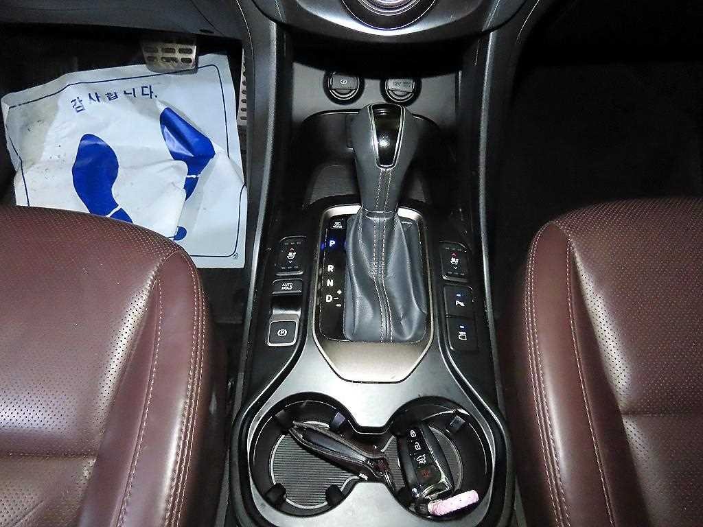 현대 맥스크루즈 더뉴맥스크루즈 3.3 V6 GDI 4WD 파이니스트 에디션 이미지 12