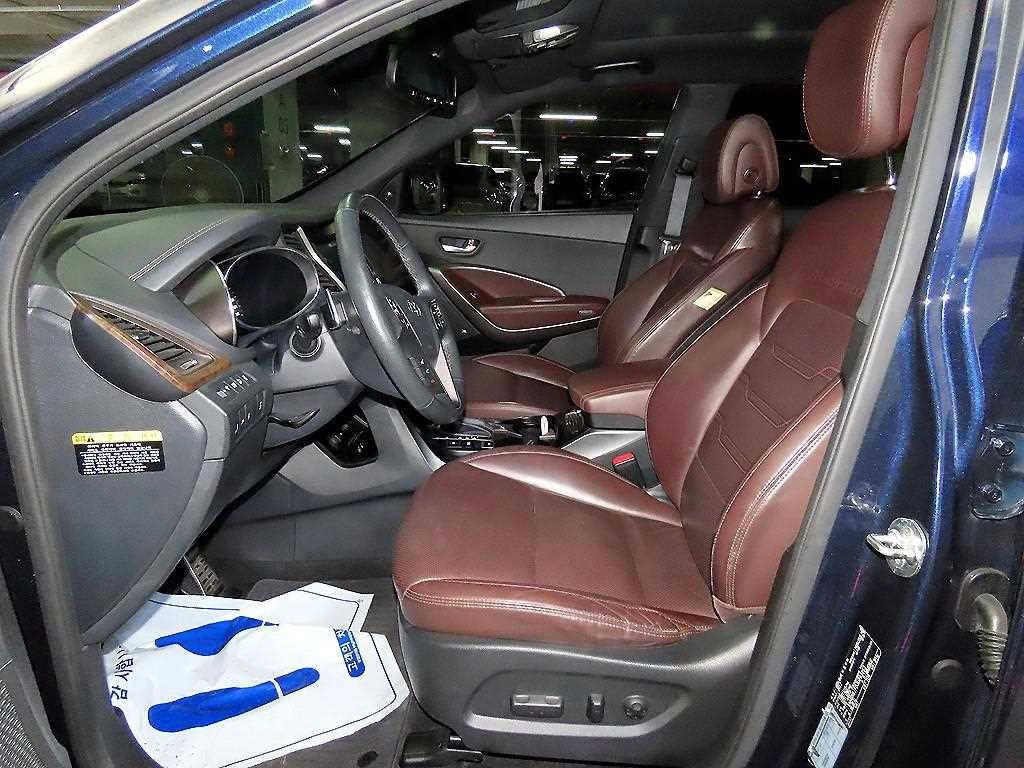 현대 맥스크루즈 더뉴맥스크루즈 3.3 V6 GDI 4WD 파이니스트 에디션 이미지 6