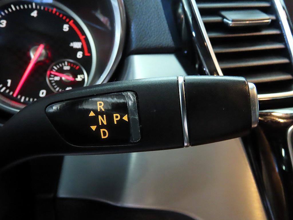 벤츠 GLE 클래스 GLE 클래스 W166 GLE 350 d 4MATIC 쿠페 이미지 12