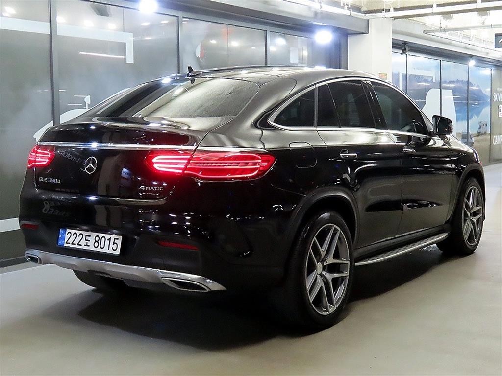 벤츠 GLE 클래스 GLE 클래스 W166 GLE 350 d 4MATIC 쿠페 이미지 4