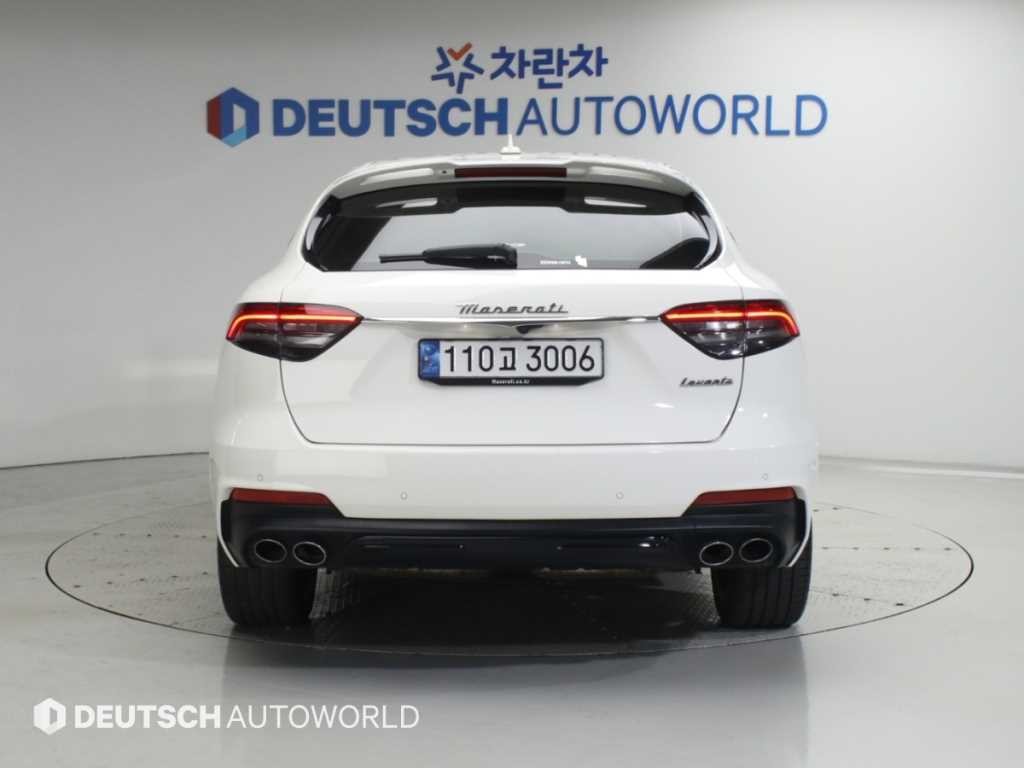마세라티 르반떼 3.0 AWD 모데나 이미지 4