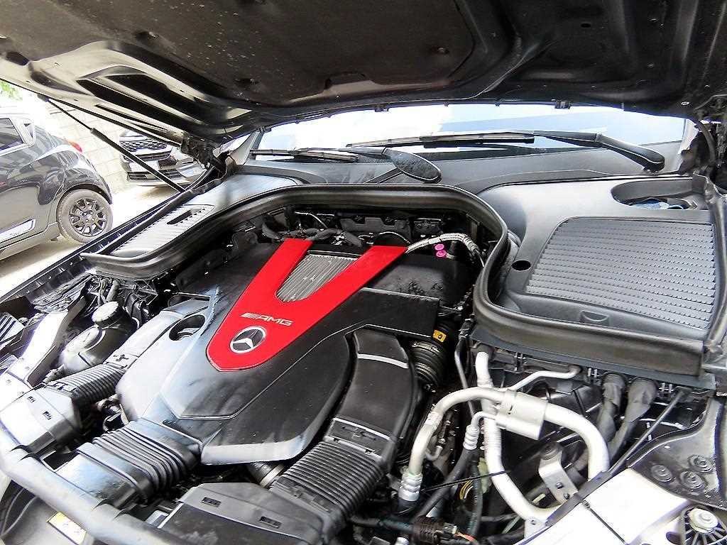 벤츠 GLC 클래스 GLC클래스 X253 AMG GLC 43 4MATIC 이미지 19