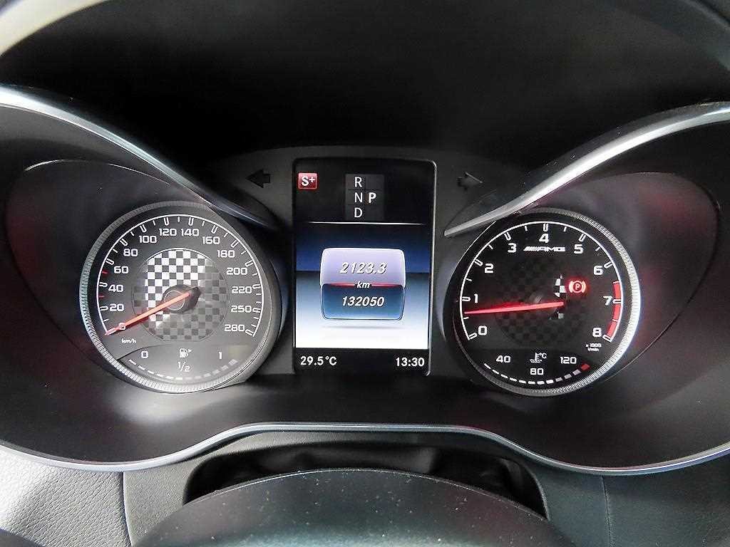 벤츠 GLC 클래스 GLC클래스 X253 AMG GLC 43 4MATIC 이미지 9