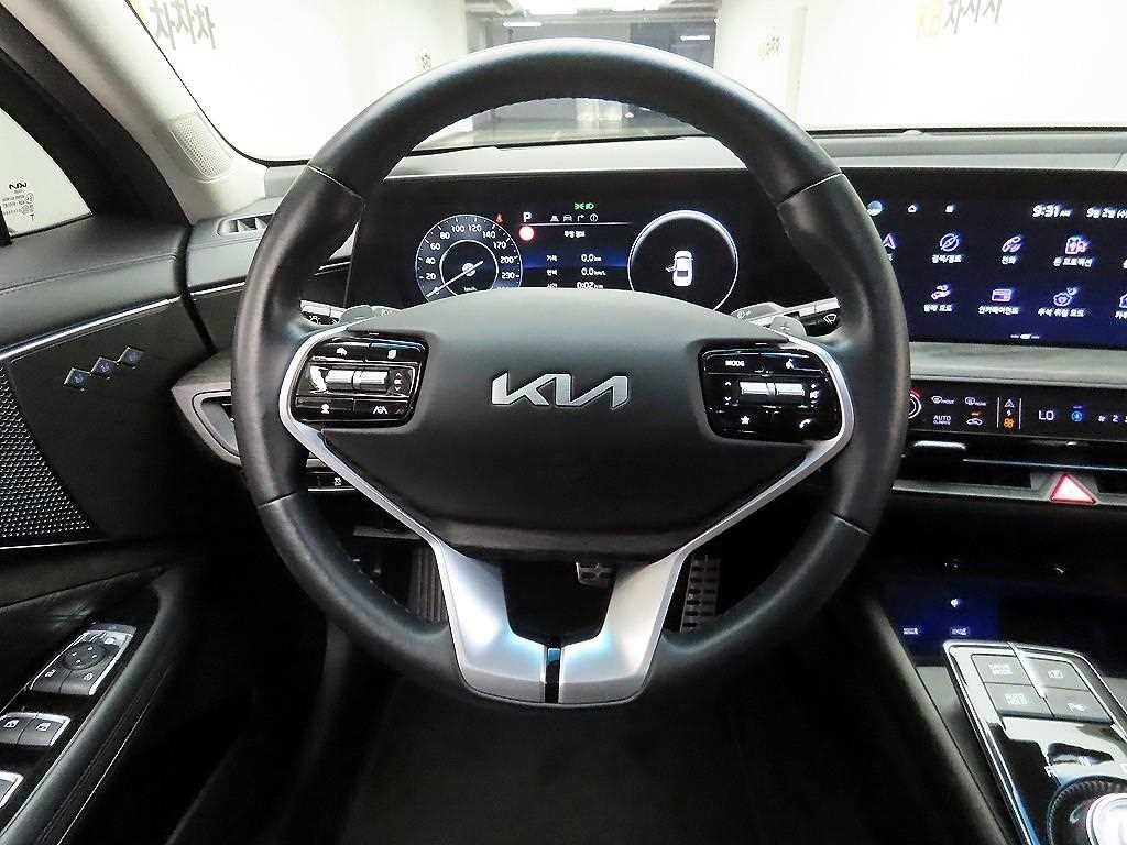 기아 K8 2.5 2WD 시그니처 이미지 7