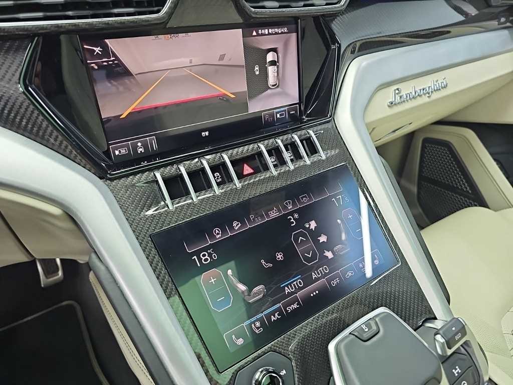 람보르기니 우루스 4.0 V8 이미지 10