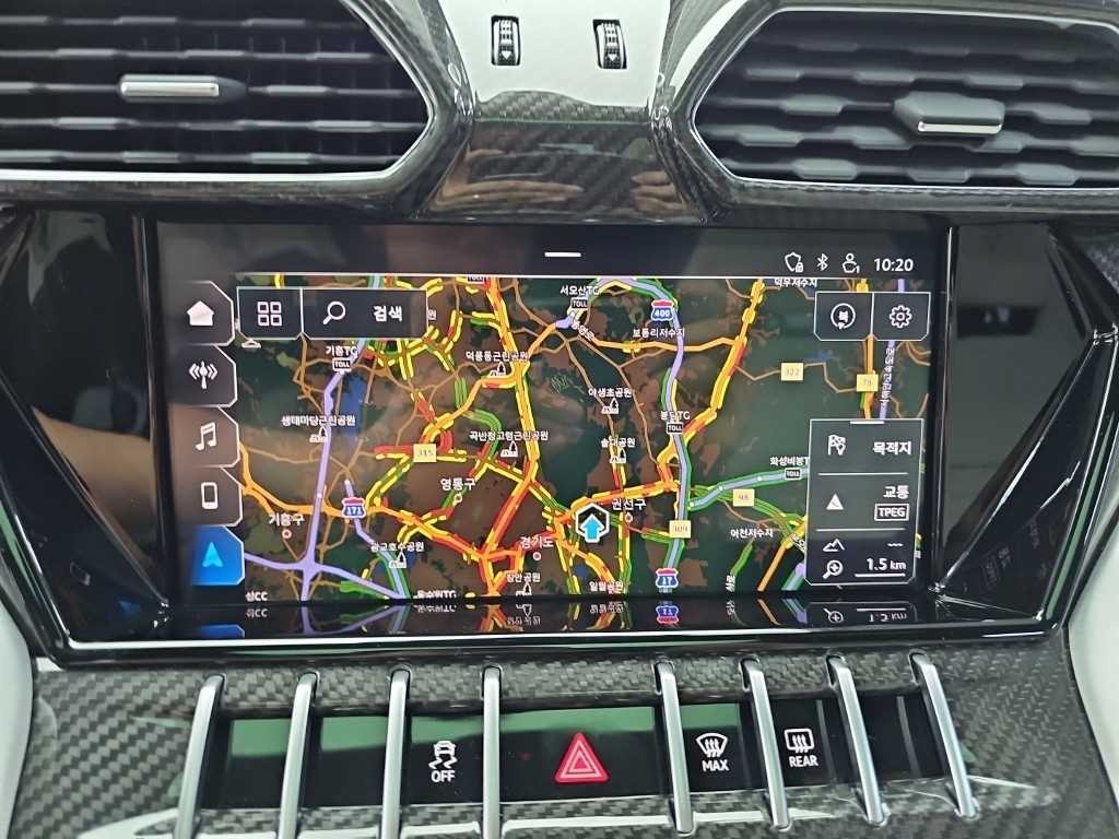 람보르기니 우루스 4.0 V8 이미지 15