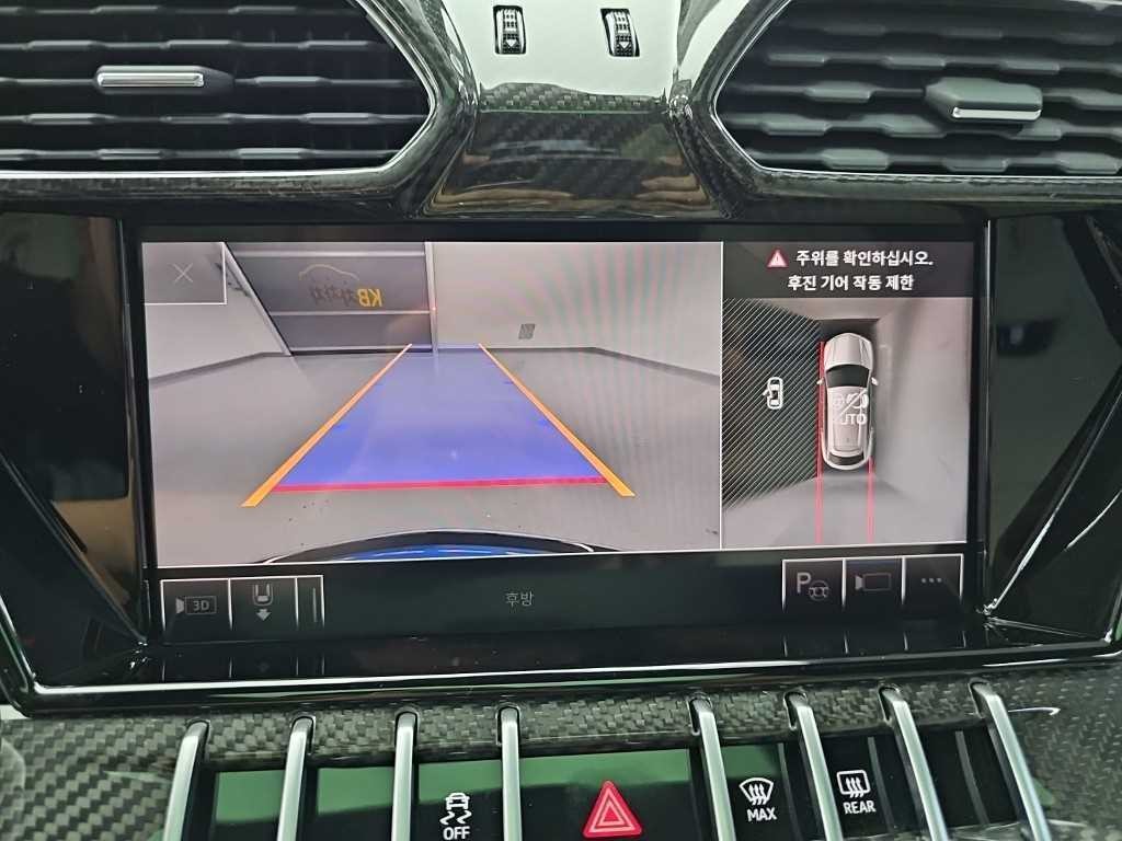 람보르기니 우루스 4.0 V8 이미지 16