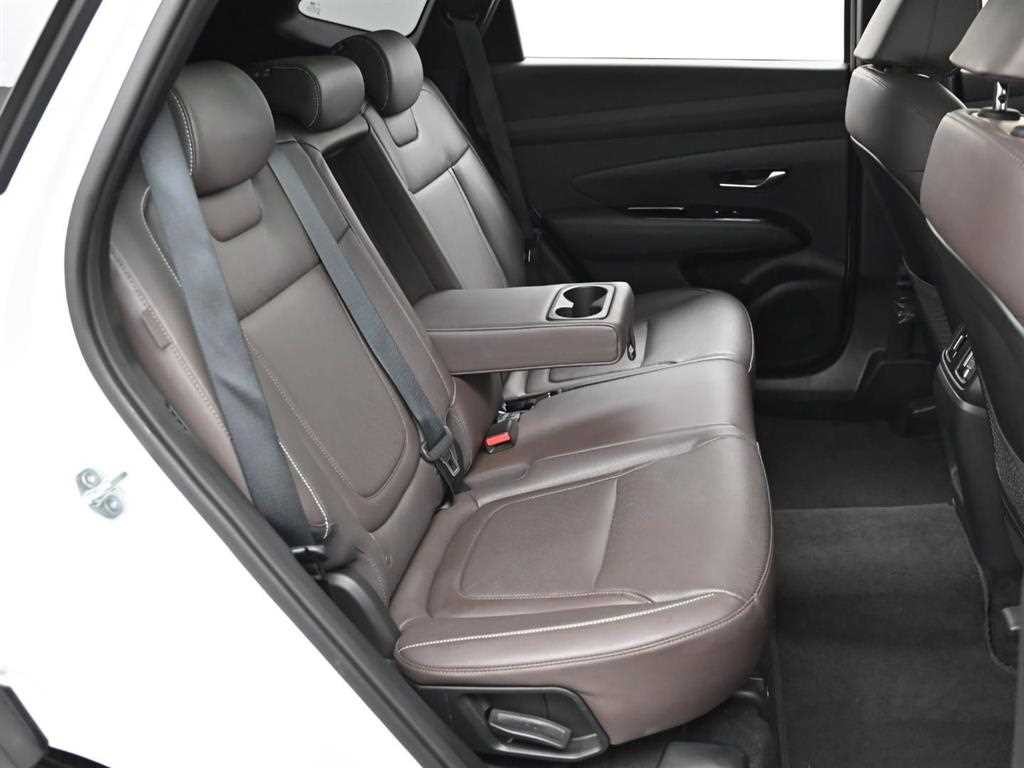 현대 투싼 더 뉴 투싼 (NX4) 가솔린 1.6 터보 4WD 인스퍼레이션 이미지 12