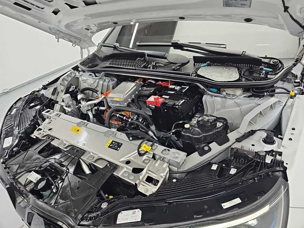 BMW iX M60 이미지 5