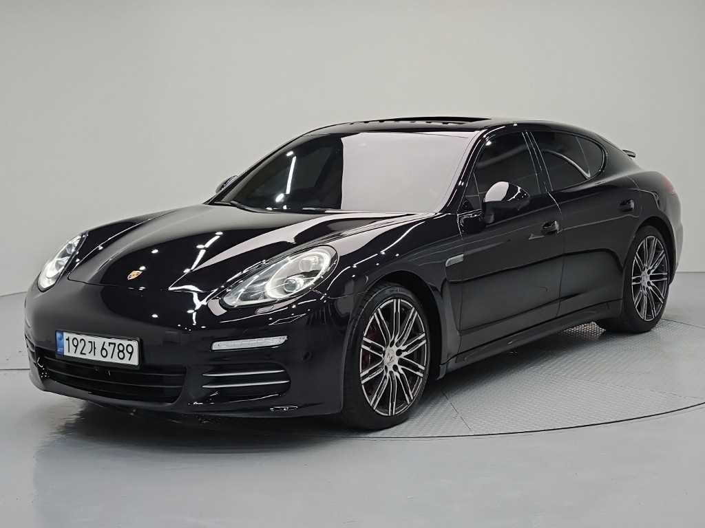 포르쉐 파나메라 3.6 AWD 이미지 1