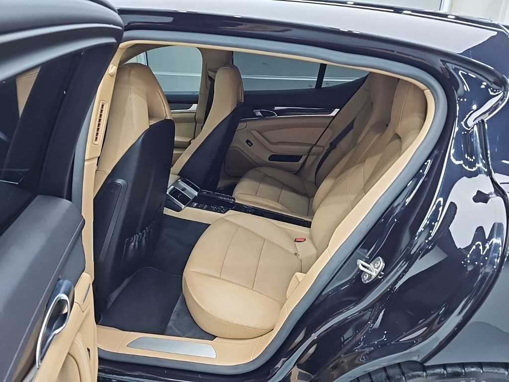 포르쉐 파나메라 3.6 AWD 이미지 12