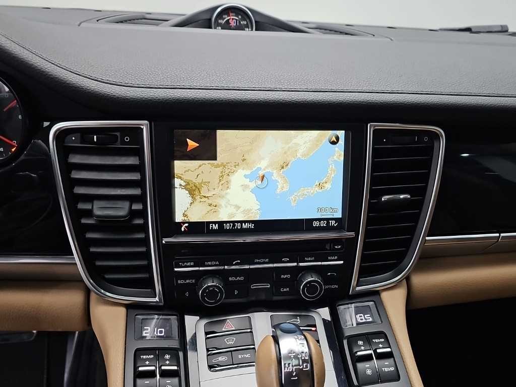 포르쉐 파나메라 3.6 AWD 이미지 15