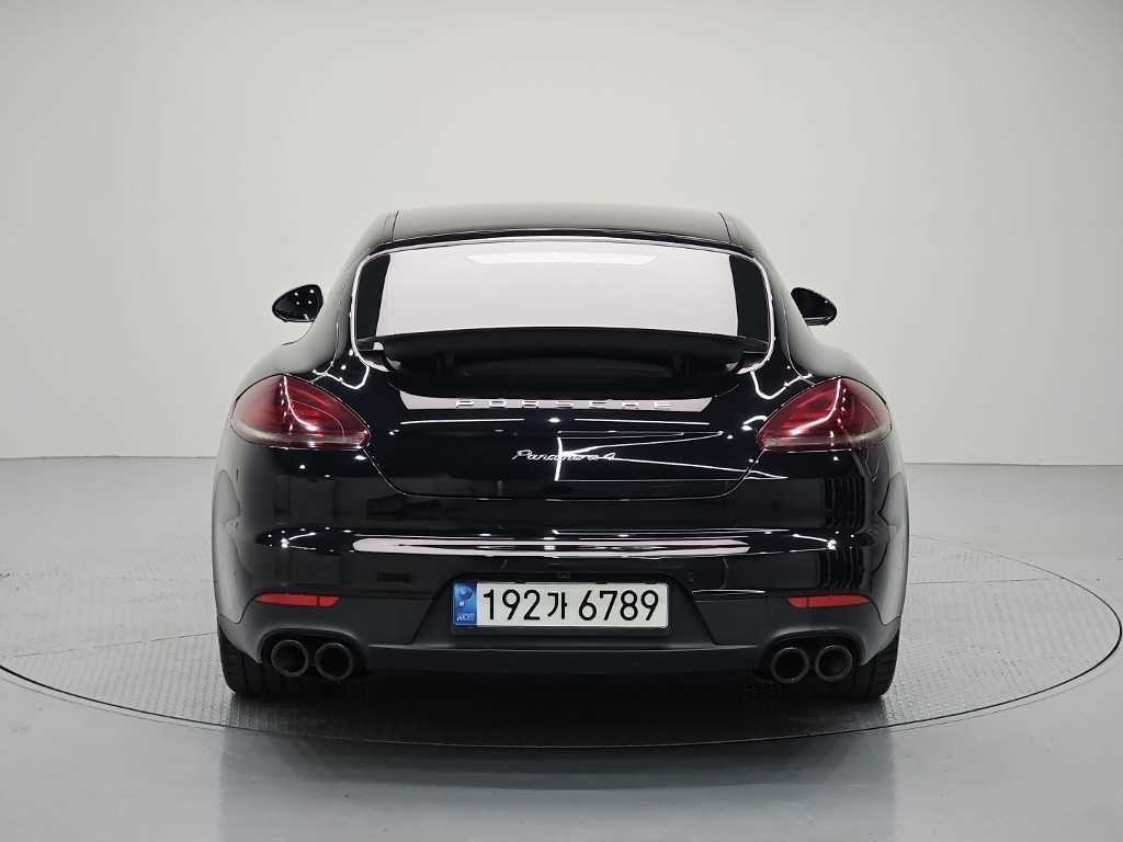 포르쉐 파나메라 3.6 AWD 이미지 3