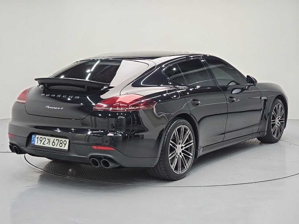 포르쉐 파나메라 3.6 AWD 이미지 4