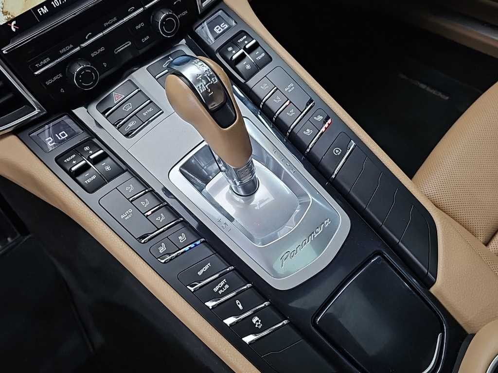 포르쉐 파나메라 3.6 AWD 이미지 8