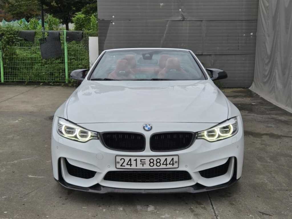 BMW 4시리즈 M4 (F82) 컨버터블 이미지 1