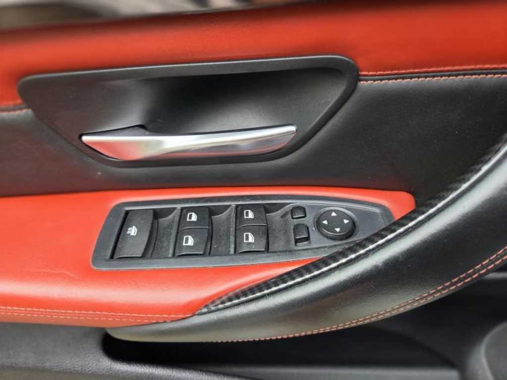BMW 4시리즈 M4 (F82) 컨버터블 이미지 16