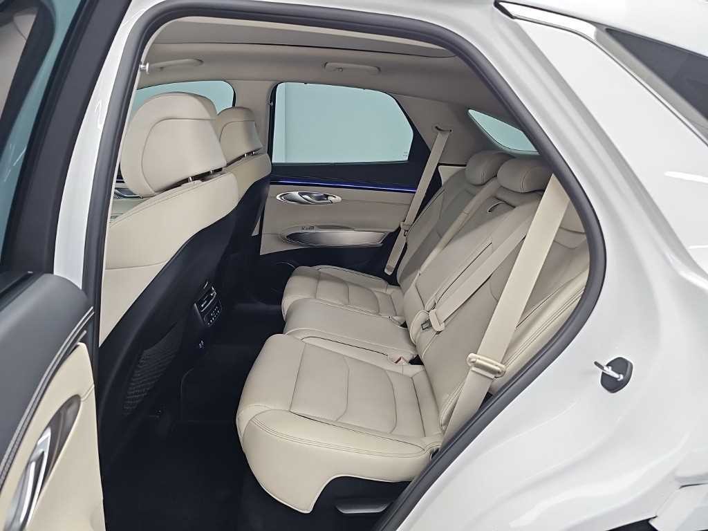 제네시스 GV70 2.5T 가솔린 2WD 기본형 이미지 12
