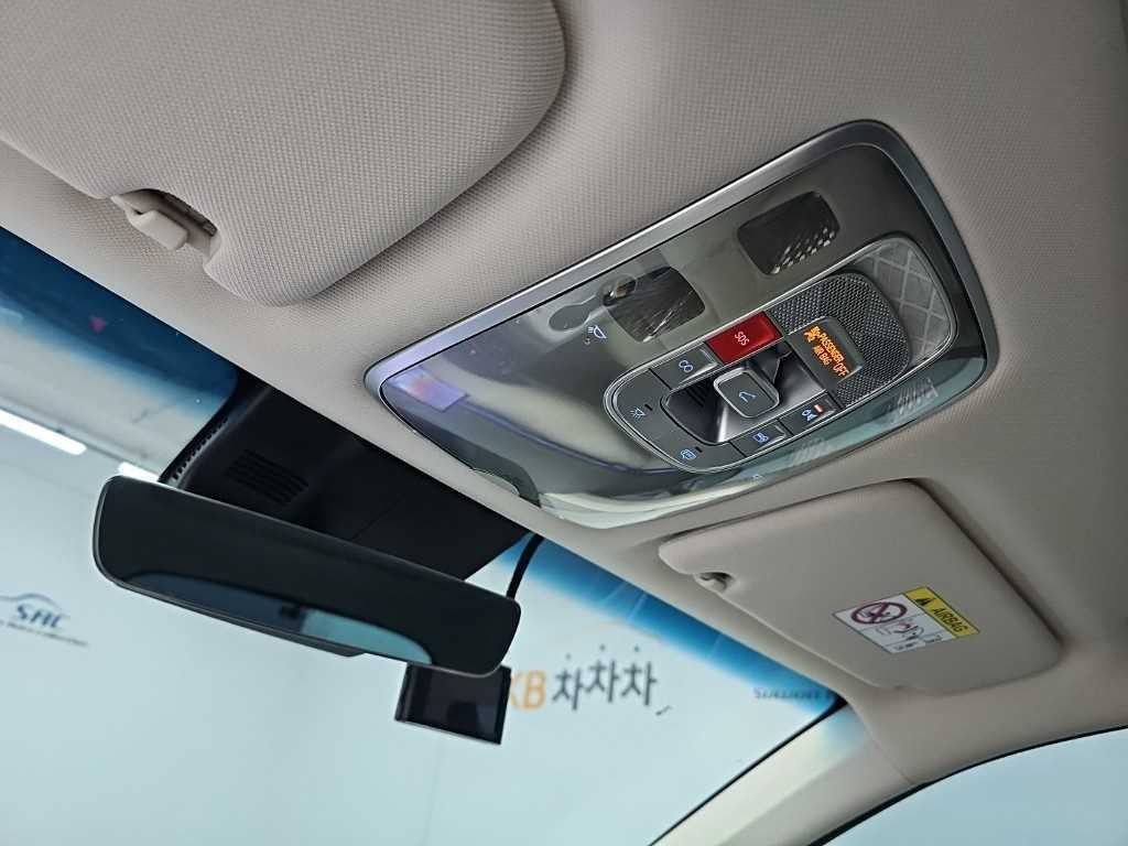 제네시스 GV70 2.5T 가솔린 2WD 기본형 이미지 18