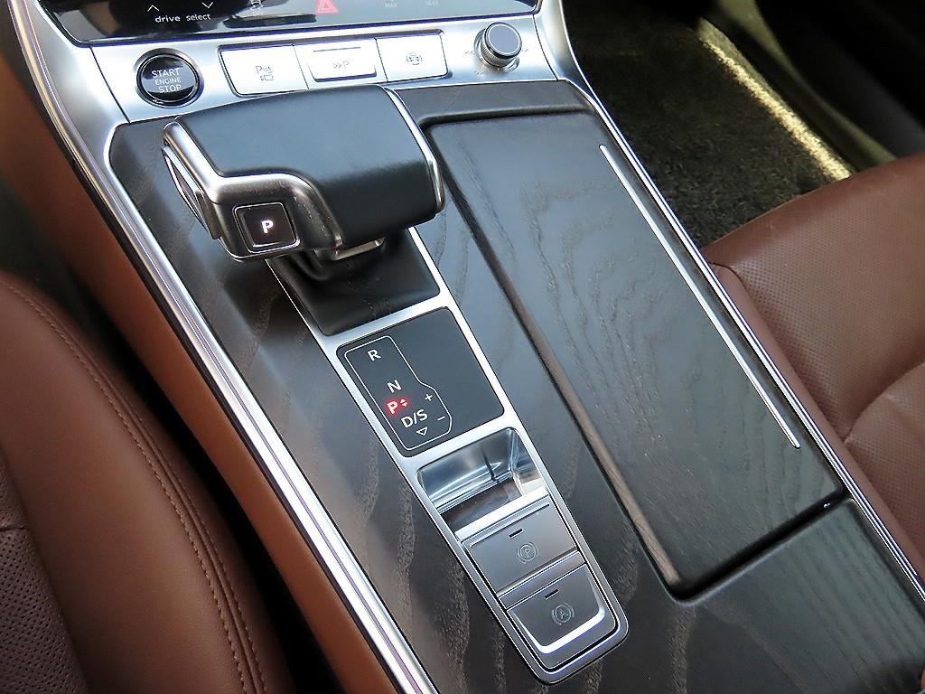 아우디 A6 A6 (C8) 45 TFSI 프리미엄 이미지 11