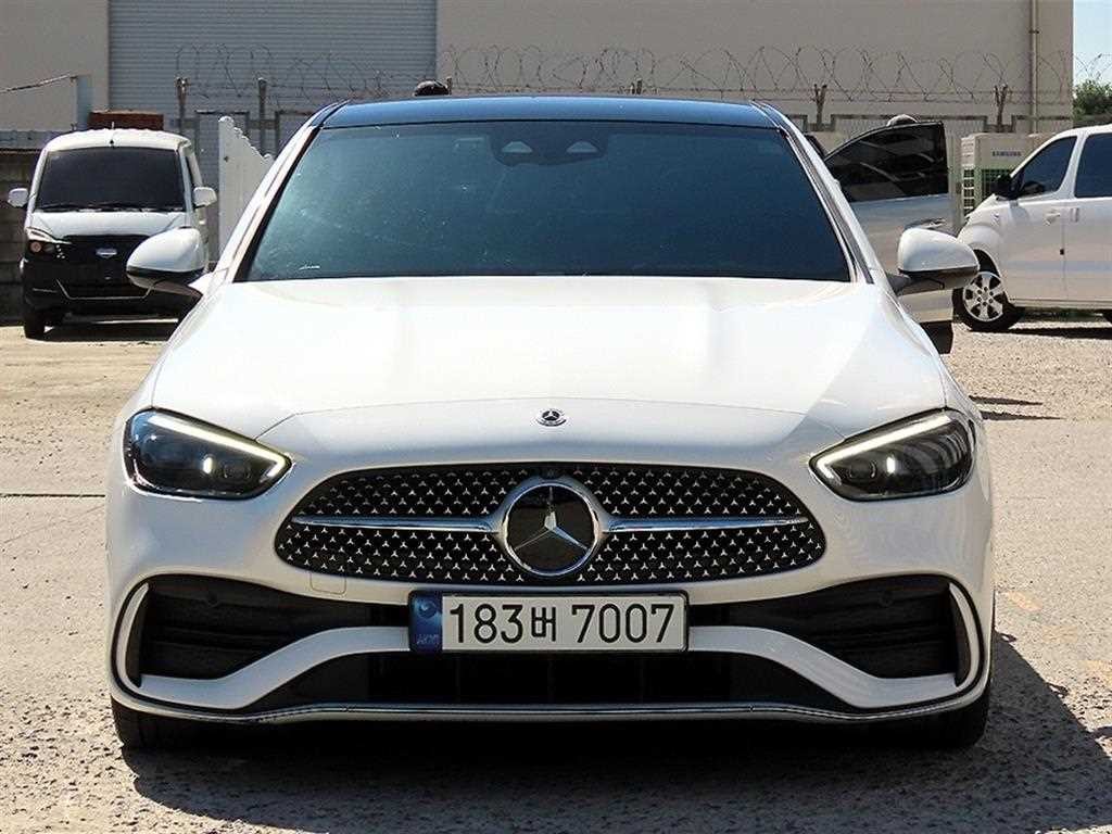 벤츠 C 클래스 C클래스 W206 C300 4MATIC AMG 라인 이미지 1