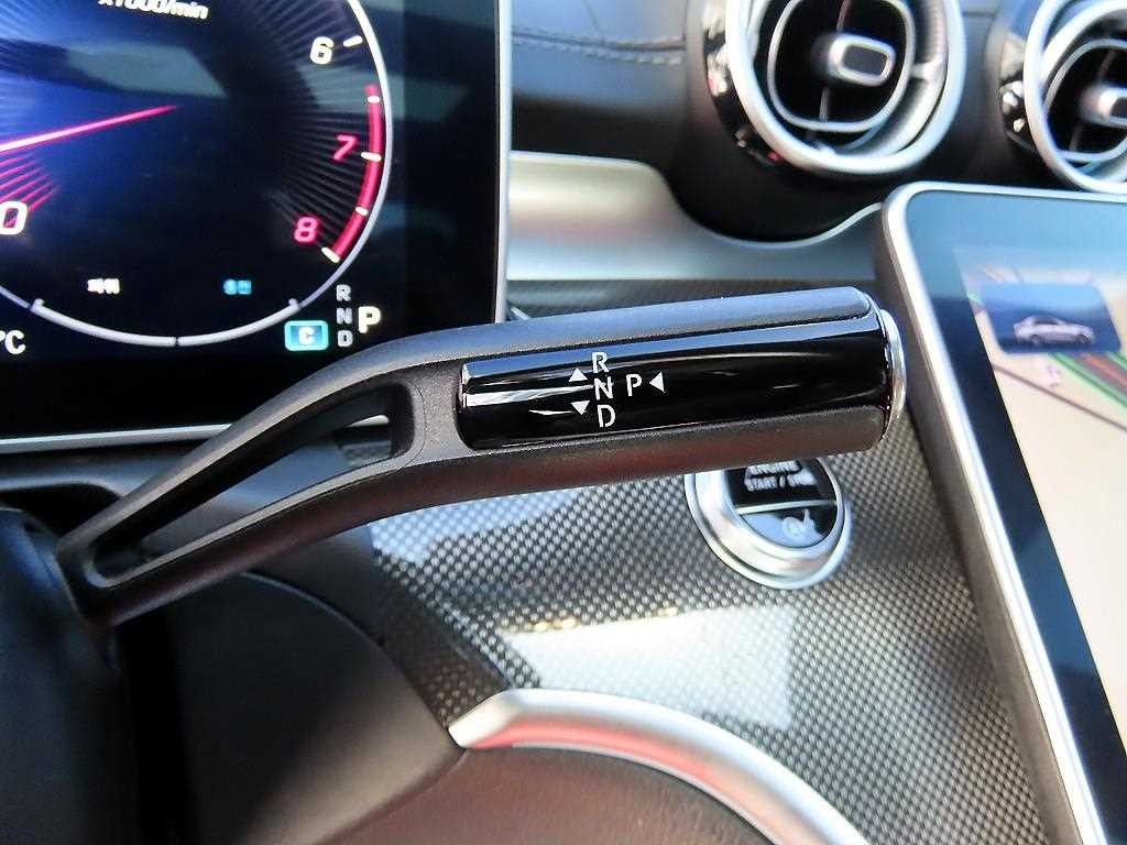 벤츠 C 클래스 C클래스 W206 C300 4MATIC AMG 라인 이미지 11