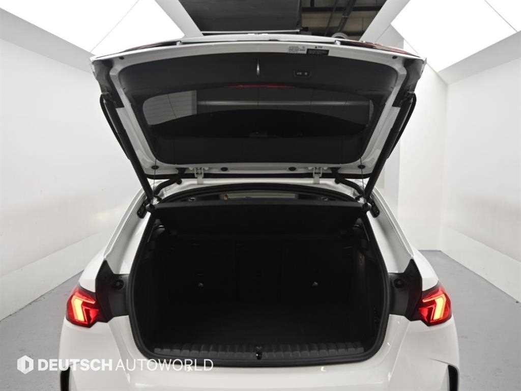 BMW 1시리즈 1시리즈 (F52) 120 이미지 19