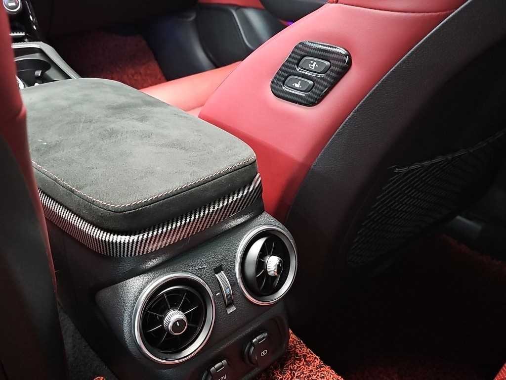 기아 스팅어 가솔린 3.3 터보 AWD GT 이미지 14