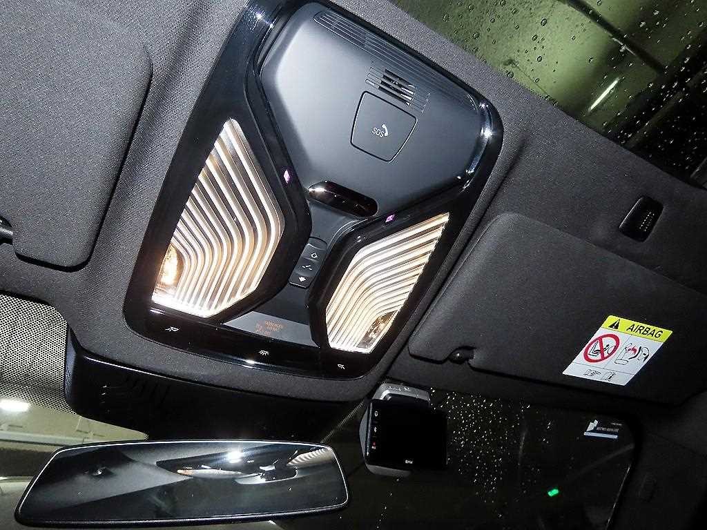 BMW 5시리즈 5시리즈 (G30) 523d xDrive M 스포츠 이미지 16