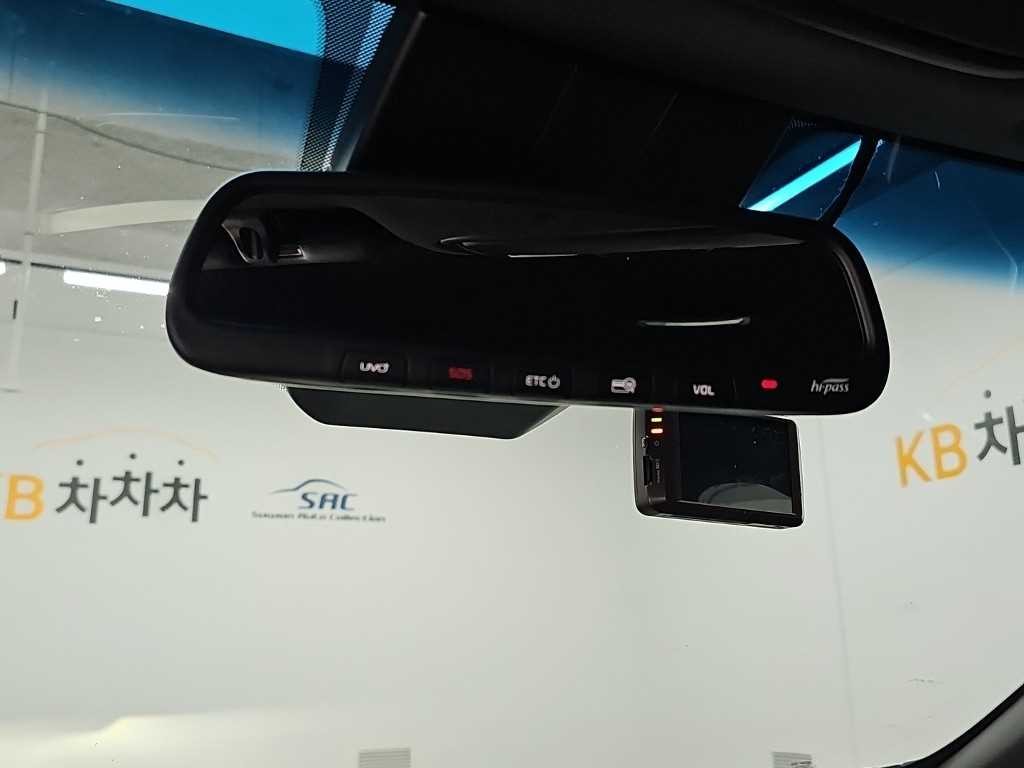 기아 스포티지 스포티지 더 볼드 2.0 디젤 2WD 노블레스 이미지 17