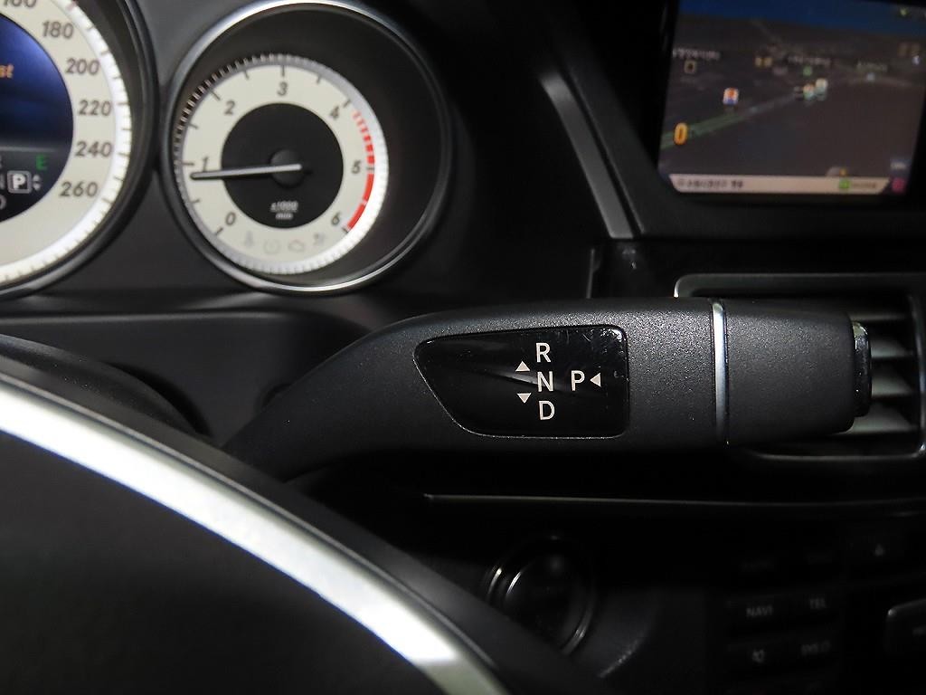 벤츠 E 클래스 E-클래스 W212 E220 CDI 아방가르드 이미지 12