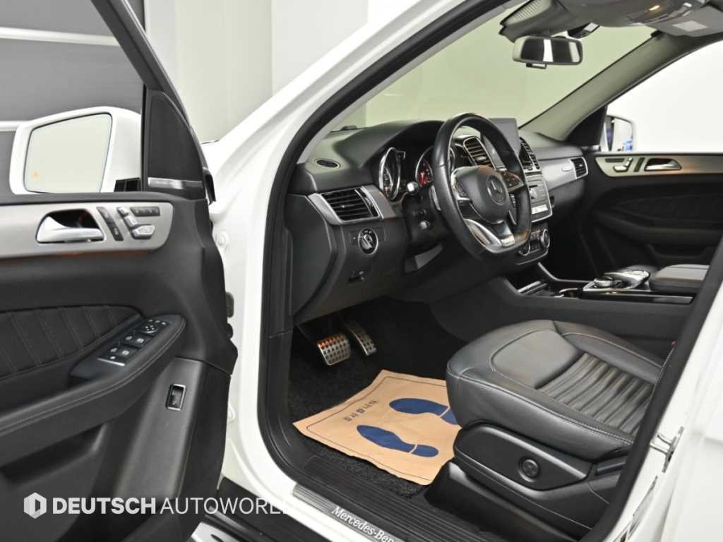 벤츠 GLE 클래스 GLE 클래스 W166 GLE 350 d 4MATIC 프리미엄 이미지 11
