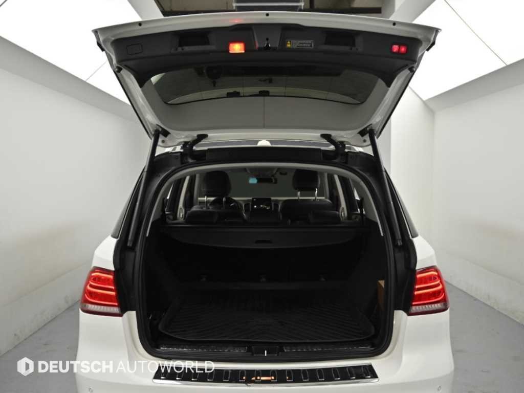 벤츠 GLE 클래스 GLE 클래스 W166 GLE 350 d 4MATIC 프리미엄 이미지 19