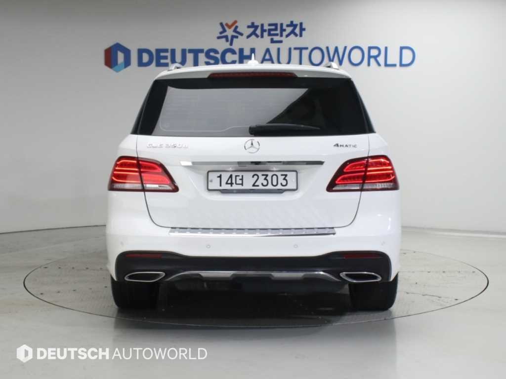 벤츠 GLE 클래스 GLE 클래스 W166 GLE 350 d 4MATIC 프리미엄 이미지 4