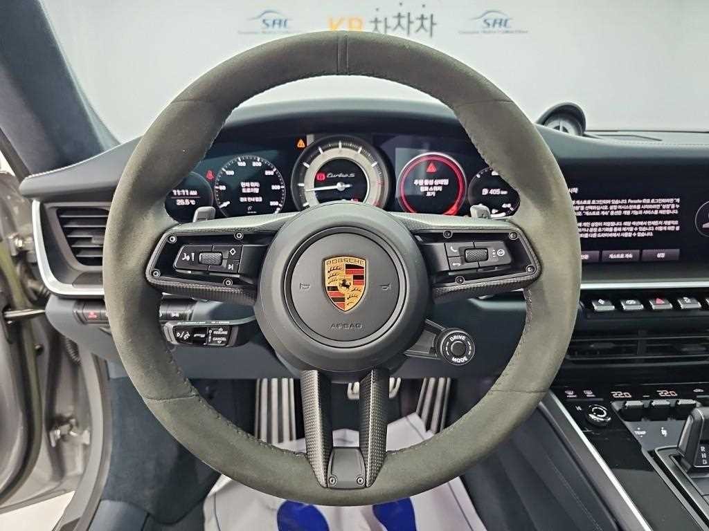 포르쉐 911 911(992) 터보 S 이미지 9