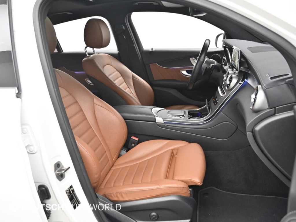 벤츠 GLC 클래스 GLC클래스 X253 GLC 300 4MATIC 쿠페 이미지 10