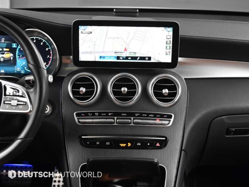 벤츠 GLC 클래스 GLC클래스 X253 GLC 300 4MATIC 쿠페 이미지 14