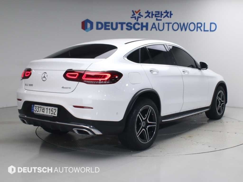 벤츠 GLC 클래스 GLC클래스 X253 GLC 300 4MATIC 쿠페 이미지 2