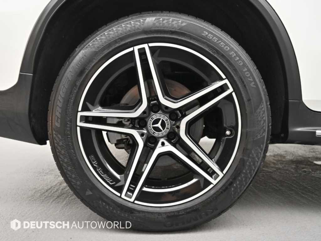 벤츠 GLC 클래스 GLC클래스 X253 GLC 300 4MATIC 쿠페 이미지 5