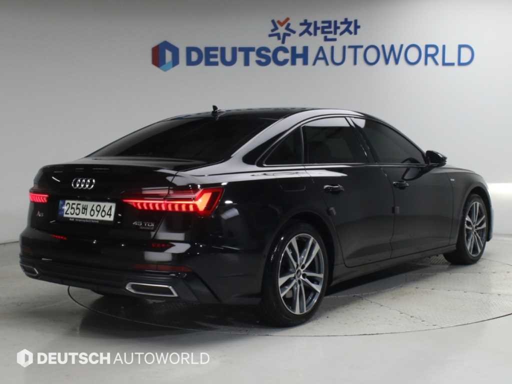 아우디 A6 A6 (C8) 45 TDI 콰트로 프리미엄 이미지 2