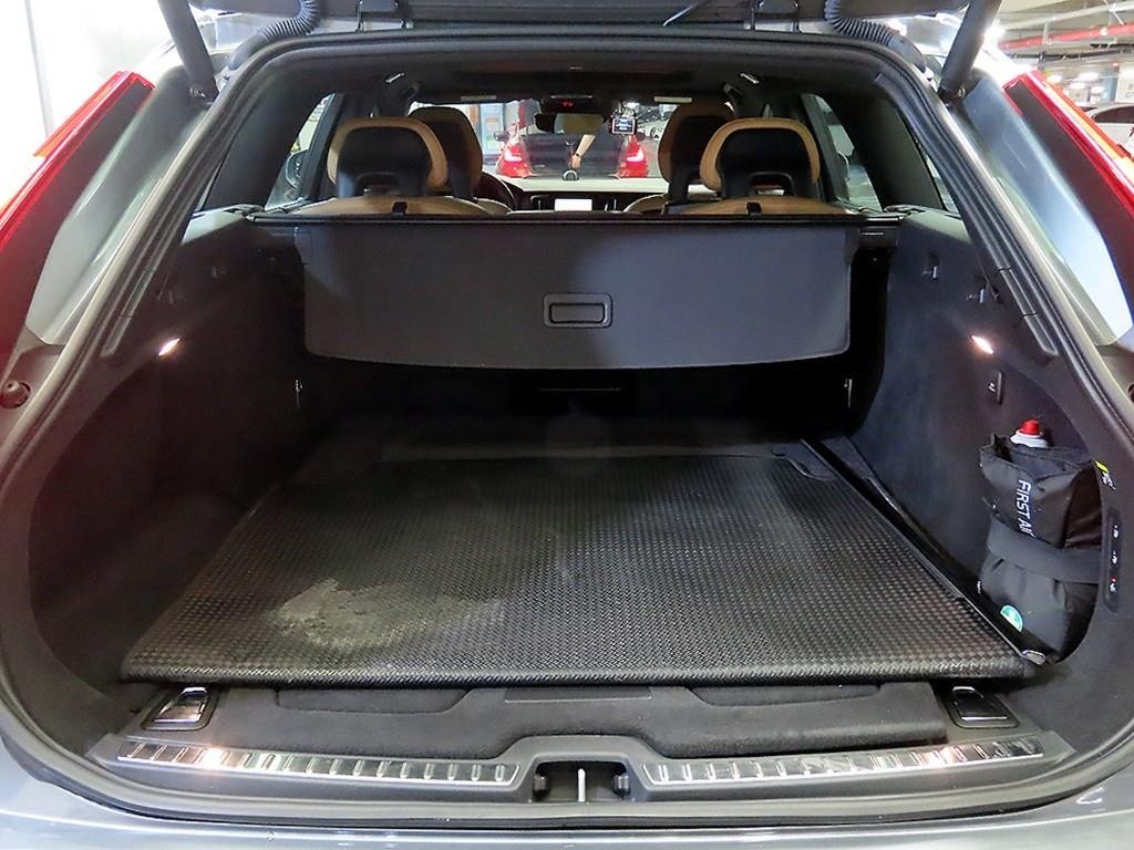 볼보 V90 V90 크로스컨트리 T5 프로 AWD 이미지 17