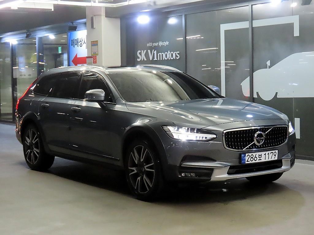 볼보 V90 V90 크로스컨트리 T5 프로 AWD 이미지 2