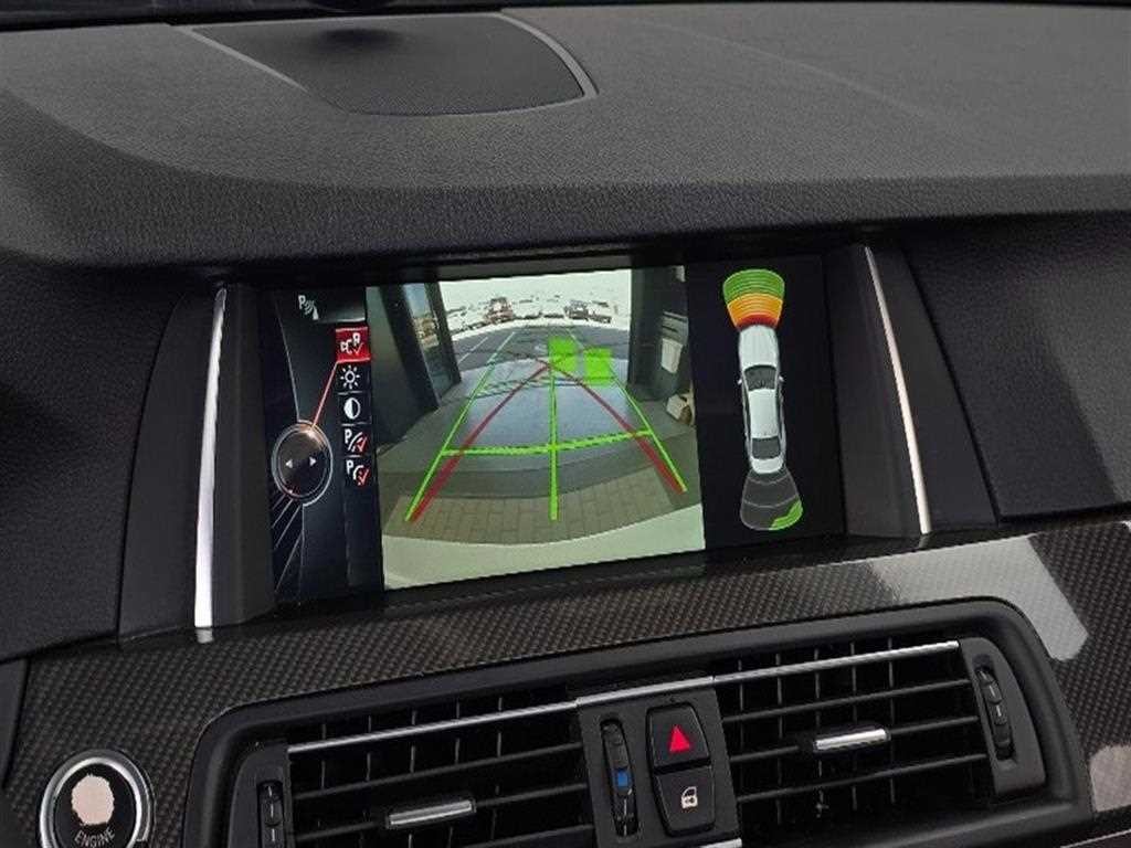 BMW 5시리즈 5시리즈 (F10) 520d 이미지 15