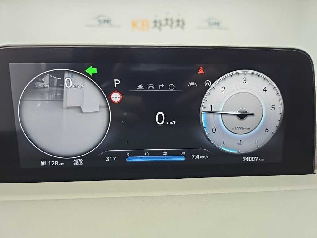 현대 스타리아 2WD 디젤 라운지 인스퍼레이션 9인승 이미지 6