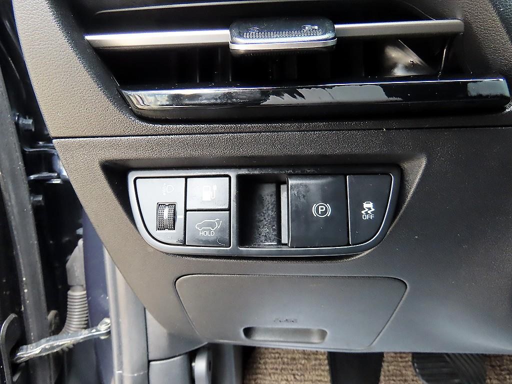기아 EV6 스탠다드 AWD 에어 이미지 12