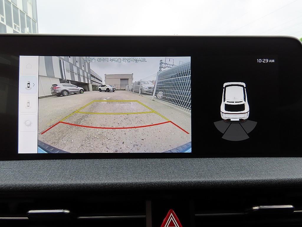 기아 EV6 스탠다드 AWD 에어 이미지 15