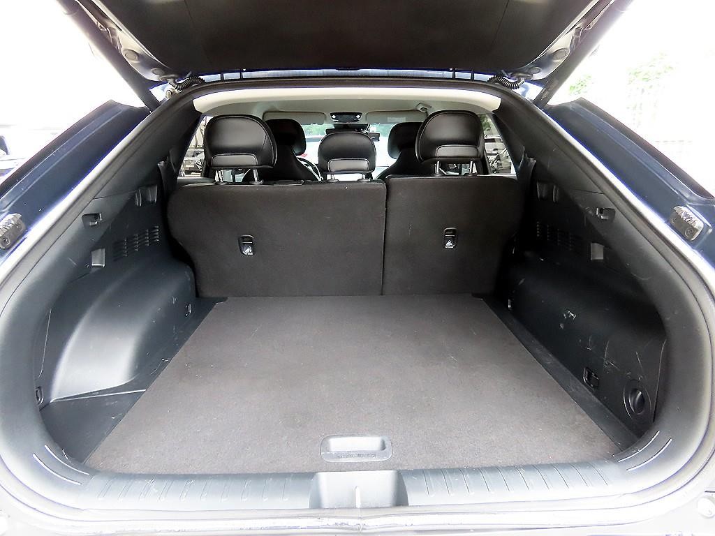 기아 EV6 스탠다드 AWD 에어 이미지 17