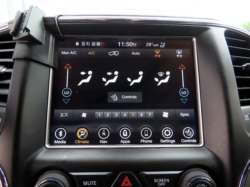 지프 체로키 그랜드 체로키 3.0 디젤 오버랜드 이미지 14